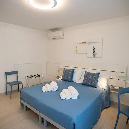 Δωμάτια σε οικογενειακή κατοικία Casa Lilly