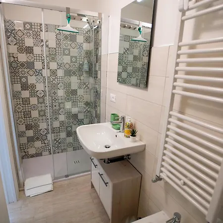Δωμάτια σε οικογενειακή κατοικία Casa Lilly *